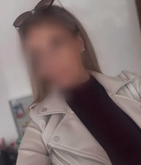 Angelika, 26
