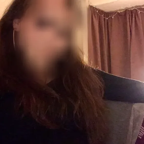 Anja, 25