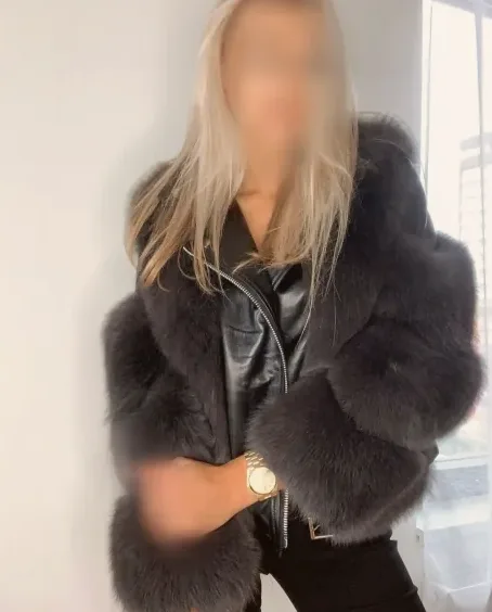 Aylin, 28
