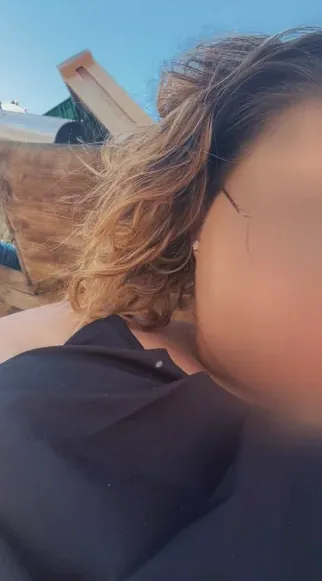 Carina, 27