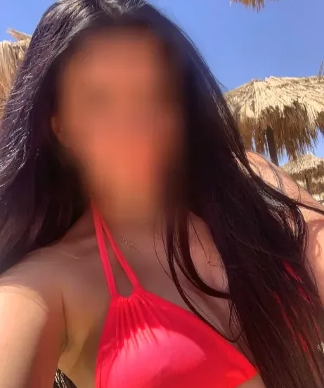 Elena, 31