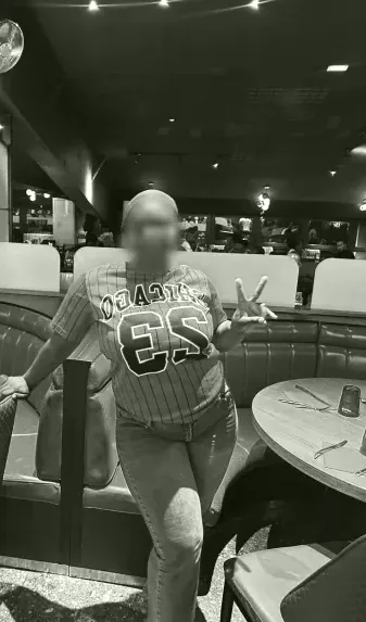Jelena, 22
