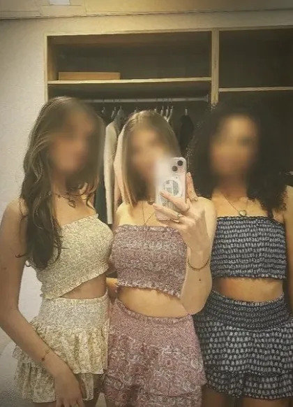 Laura, 20