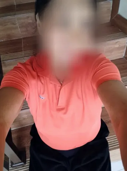 Sarah, 40